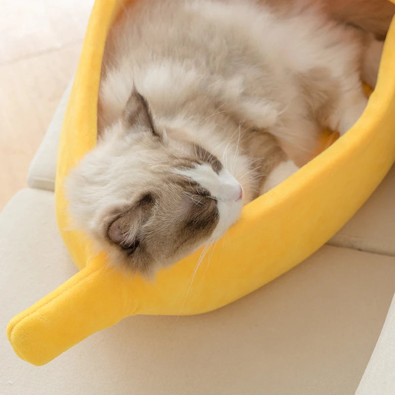 Banana Cat Bed – Cozy, Cute, and Portable Pet House for Cats and Small Dogs!